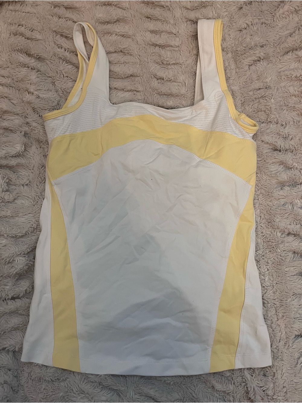 Y2K Women's White and Pale Yellow Athletic Tank Top